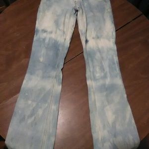 Levi's bleached colored jeans,new no tags